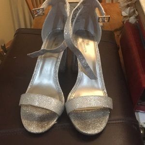 Worthington silver sparkle heels